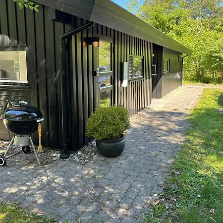 Summer House 100 Meters From Near Rageleje * Græsted